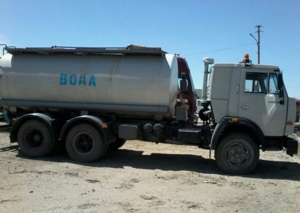 Доставка питьевой воды цистерной 10 м3 стоимость услуг и где заказать - Симферополь